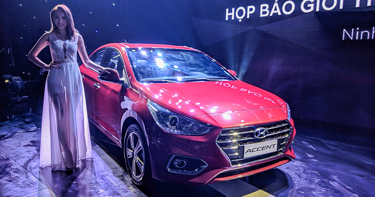 Hyundai Accent 2018 bán ra với giá từ 425 triệu đồng