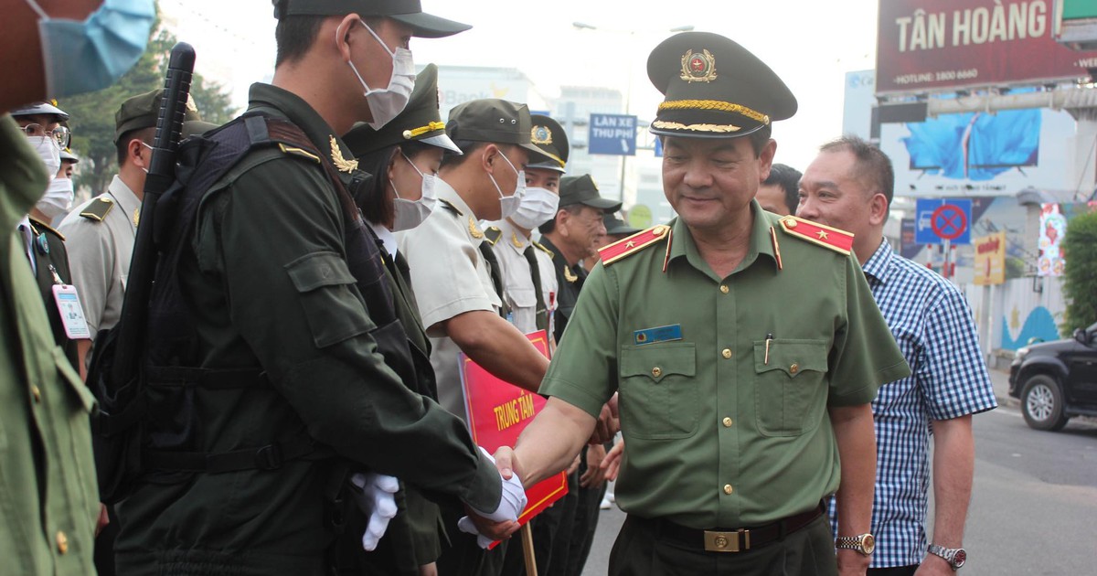 Lực lượng bảo vệ sân bay Tân Sơn Nhất gồm những ai?