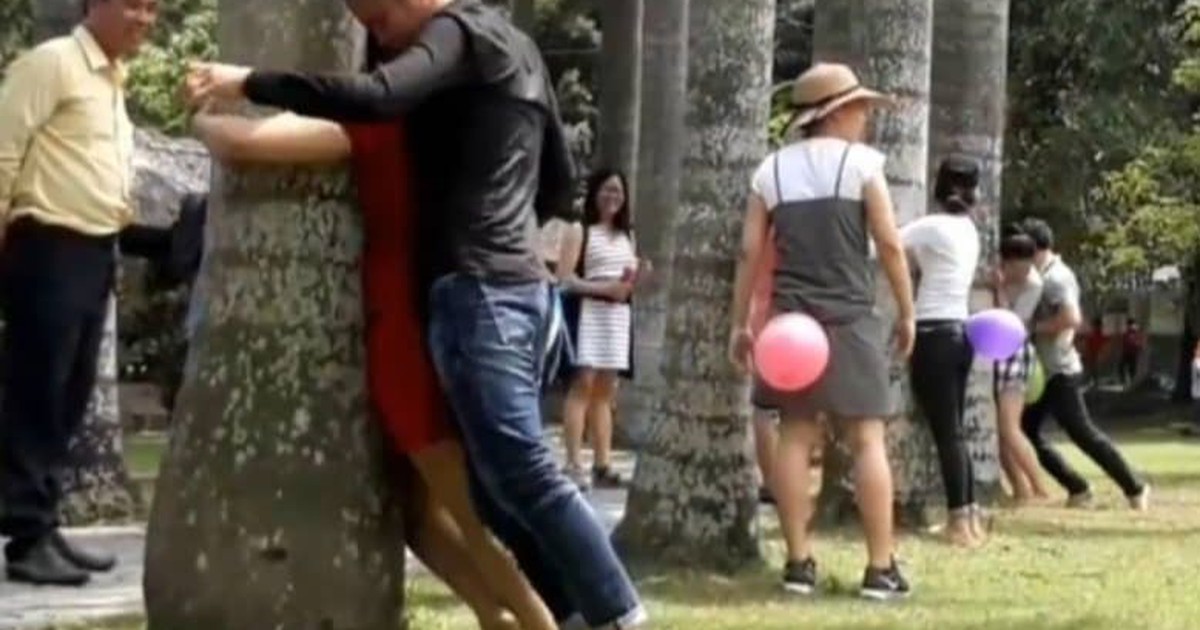 Hãi hùng những trò chơi team building gợi dục: Những hậu quả không ngờ...