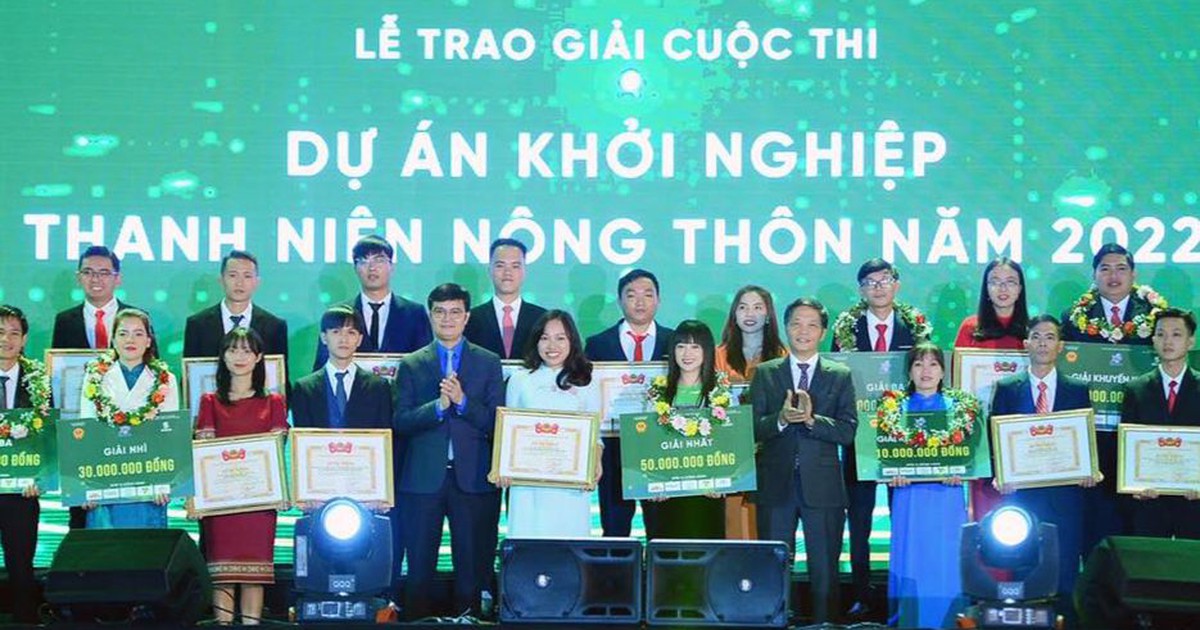 Vinh danh 32 “Nhà nông trẻ xuất sắc” nhận Giải thưởng Lương Định Của