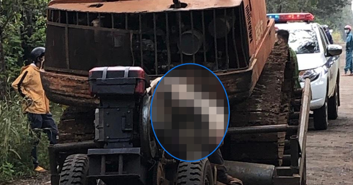 Đắk Nông: Nam thanh niên lái xe công nông bị máy múc chở phía sau đè chết