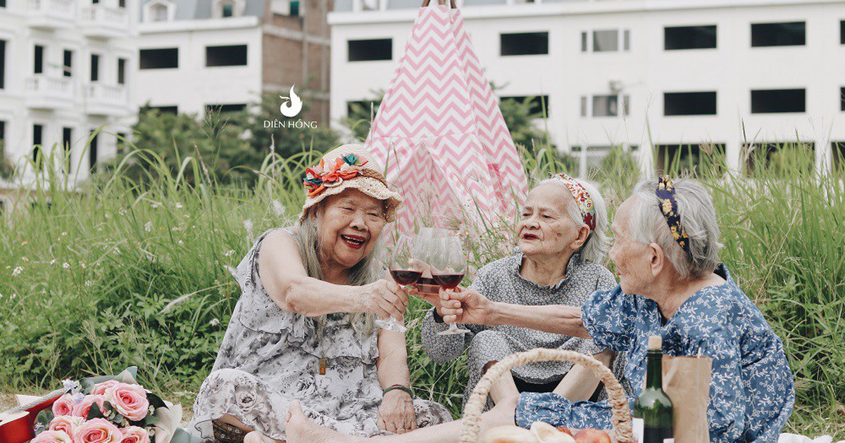 Viện dưỡng lão 'đánh liều' xin máy bay Boeing 727 của Cục Hàng không: Lý do nghẹn ngào!