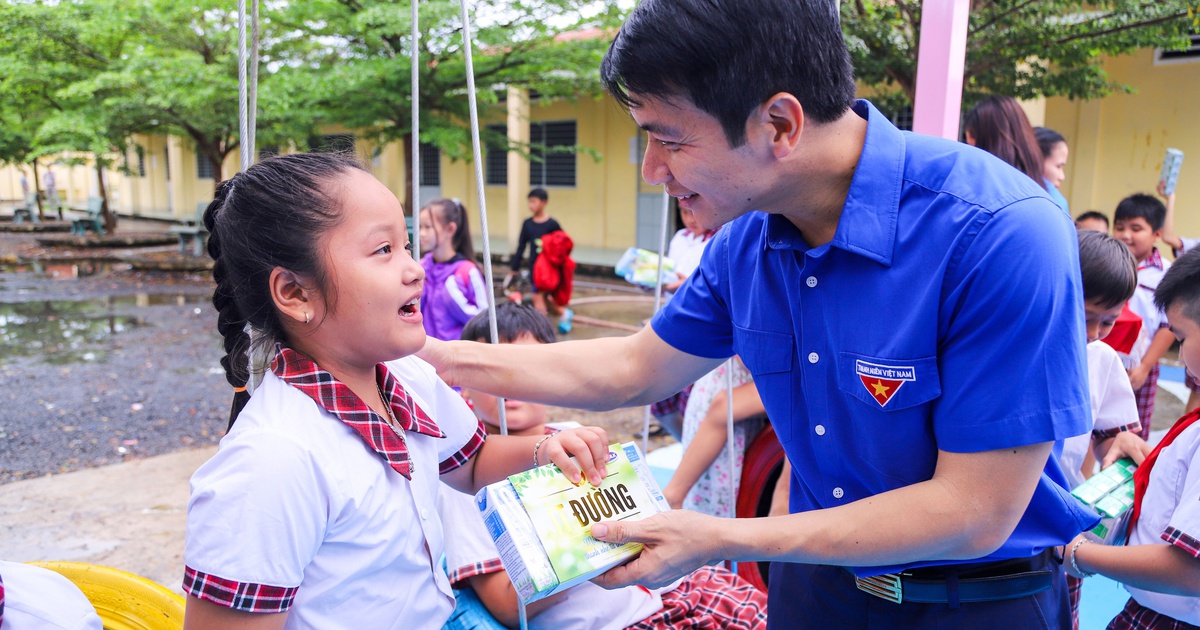 Anh Nguyễn Ngọc Lương gửi thư chúc mừng 80 năm ngày thành lập Đội