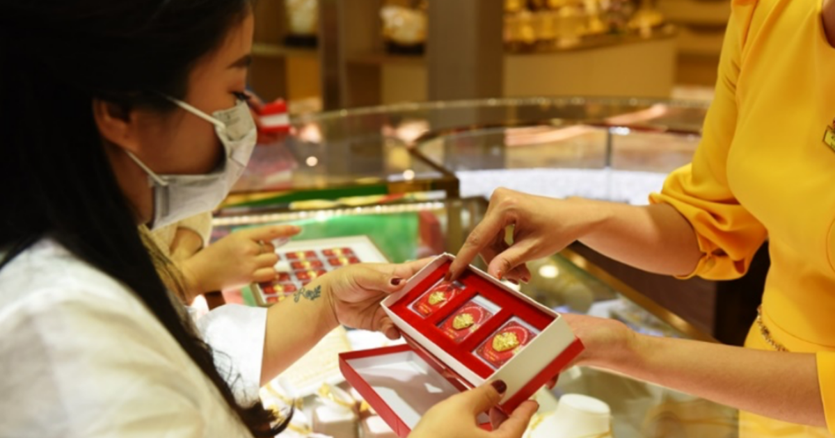 Mua vàng từ đầu năm 2020 giờ lãi bao nhiêu?