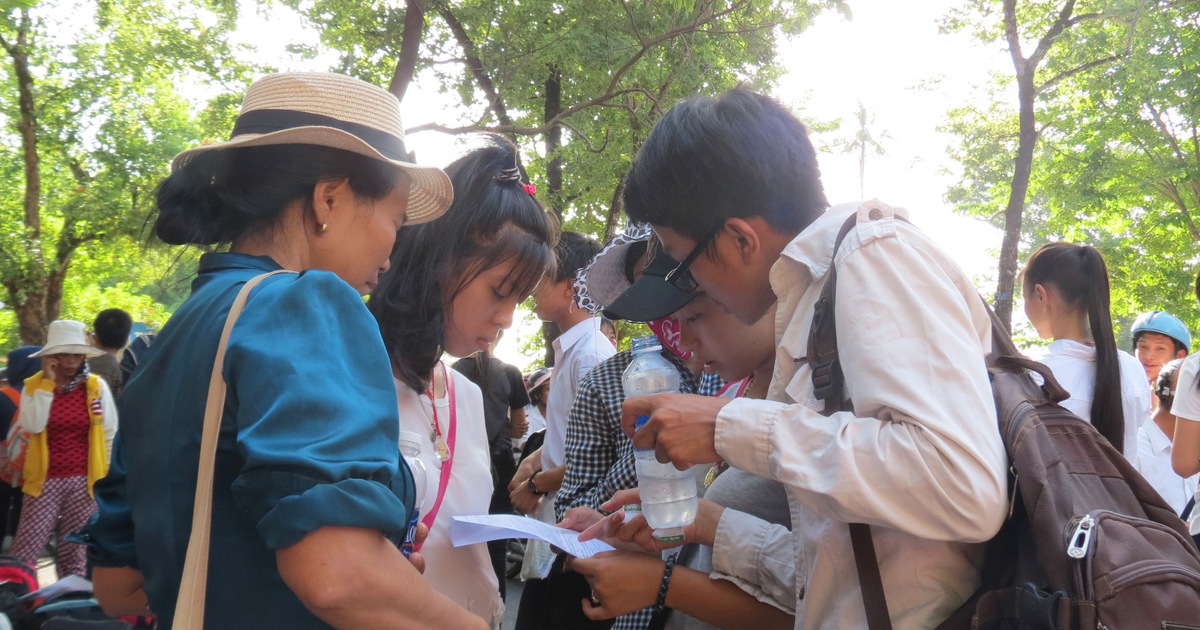 ĐH Huế: Các ngành y dược có 'điểm sàn' xét tuyển cao nhất