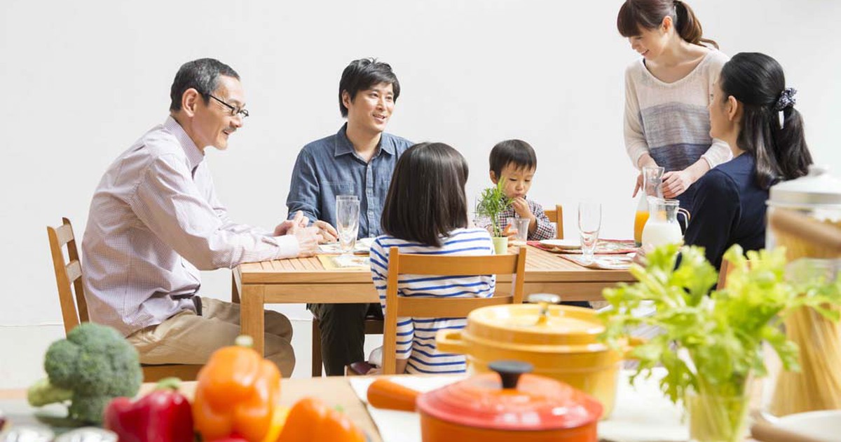 Dạy con mà không mích lòng người lớn