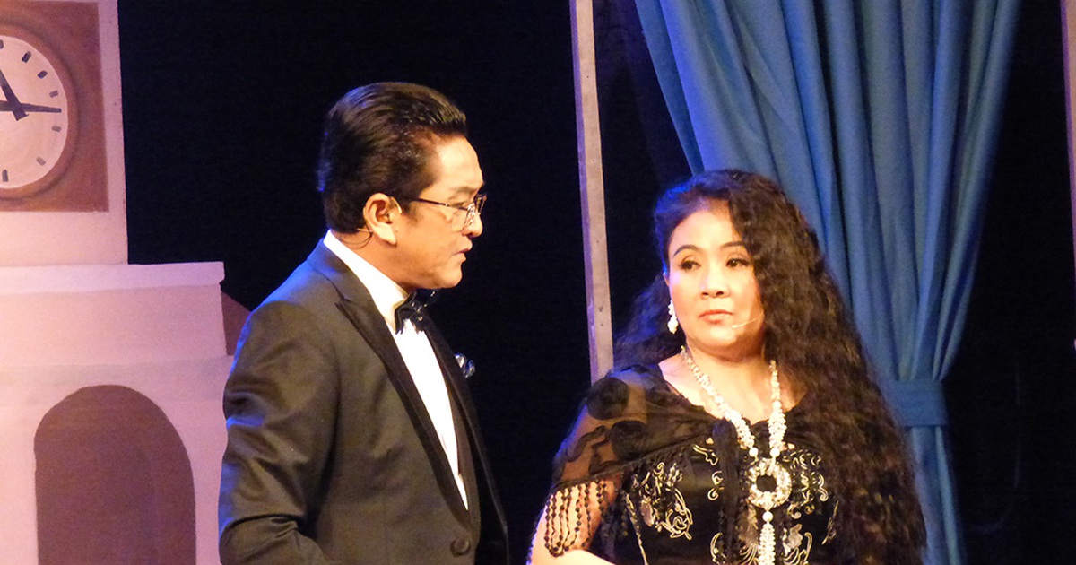 Những gia tộc cải lương lừng danh: Những cô đào nổi tiếng của dòng họ Tư Hélene