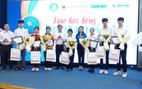 Báo Thanh Niên trao 14 suất học bổng ‘Nghị lực mùa thi’ trị giá gần 4 tỉ đồng cho sinh viên hoàn cảnh khó khăn