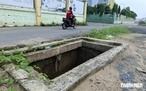 Hố ga 'há miệng'