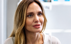 Angelina Jolie trải lòng về nỗi đau mất mẹ