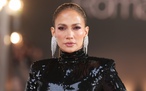 Jennifer Lopez tìm lại chính mình sau cuộc ly hôn ồn ào với Ben Affleck
