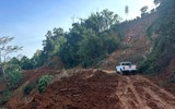 Thông xe đèo Gia Bắc sau 5 ngày tê liệt do sạt lở