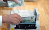 Giá USD hôm nay 3.5.2025: Neo ở mức cao trên 26.000 đồng