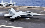 Tiêm kích F/A-18 thứ hai rơi khỏi tàu sân bay Mỹ trong một tuần