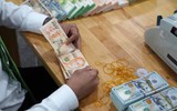 Giá USD hôm nay 27.7.2025: Đồng loạt giảm ngược với euro, yen Nhật