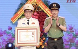 Giám đốc Công an Hà Nội nhận Huân chương Quân công hạng nhì