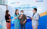 Đốt một ngọn nến, thắp sáng những cuộc đời: Tình yêu ở lại