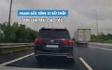 ‘Xe chủ tịch’ Toyota Land Cruiser phanh gấp, dừng ở làn 120 km/giờ suýt gây tai nạn