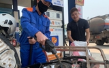 Giá xăng tăng, dầu giảm từ 15 giờ hôm nay
