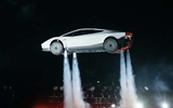 Tesla không hẹn ngày giao cho khách đặt mua siêu xe Roadster