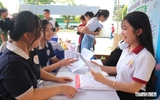 Nhiều việc làm lương 10-12 triệu đồng/tháng, có việc thu nhập tới 100 triệu đồng