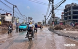 Vá 'ổ gà' sau vụ nam thanh niên ngã, bị xe ben cán tử vong