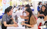 Gửi hàng trăm CV để tìm việc, vì sao người trẻ vẫn loay hoay?