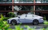 Lexus ES: Bí ẩn ít người biết