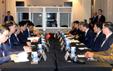 Đại tướng Phan Văn Giang mời Bộ trưởng Chiến tranh Mỹ dự Triển lãm Quốc phòng Việt Nam
