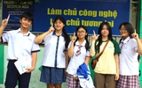 'Đề toán thi lớp 10 TP.HCM mà cho năm ngoái là em thủ khoa rồi'
