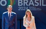 Phu nhân Thủ tướng Tây Ban Nha Pedro Sanchez bị cấm rời khỏi đất nước