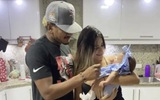 Câu chuyện đau lòng trong thảm họa động đất ở Venezuela: Vợ cầu thủ qua đời vì cứu con gái