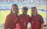 Mẹ của Ronaldo bảo vệ con trai giữa cơn bão chỉ trích: ‘Chúng tôi từng đi lên từ tận đáy…’