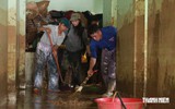 Thanh niên dốc sức giúp dân Mường Than khắc phục hậu quả lũ quét