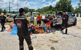 Xe bán tải tông đoàn hành hương Thái Lan, 8 nhà sư thiệt mạng