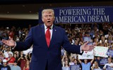 Ông Trump dọa giáng đòn tấn công lớn chưa từng có vào Iran