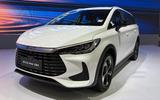 BYD M6 bản hybrid cắm sạc vừa trình làng Đông Nam Á đã bán gần 4.000 xe