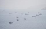 Mỹ giới hạn khung giờ bảo vệ tàu dầu qua eo biển Hormuz?