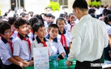 Hiệu trưởng, hiệu phó làm giáo viên sau sáp nhập: Sao không được nghỉ hưu trước tuổi?