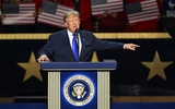 Những lần ông Trump hứa phát tiền cho dân có thành hiện thực?
