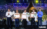 Báo Thanh Niên vinh dự nhận Huân chương Lao động hạng nhì Báo Thanh Niên vinh dự nhận Huân chương Lao động hạng nhì