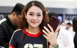 Ngày đầu mở bán iPhone 18 Pro: Người Việt chen chân, chi trăm tỉ lên đời iPhone Ngày đầu mở bán iPhone 18 Pro: Người Việt chen chân, chi trăm tỉ lên đời iPhone