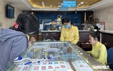 Vàng nhẫn diễn biến lạ