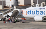 Israel nói phi công flydubai tấn công đồng nghiệp, tính lao máy bay xuống đất
