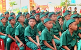Trường Thiếu sinh quân miền Trung khai giảng: Học sinh khóa đầu tiên háo hức 'nhập ngũ'