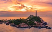 Các ngọn hải đăng đẹp của Việt Nam hấp dẫn du khách check-in hè này