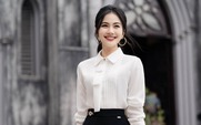 Đẹp chuẩn ‘nàng thơ’ công sở chỉ với áo sơ mi trắng