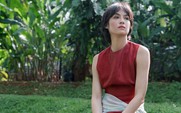 Trang phục linen mộc mạc, chất riêng thời trang của cô nàng năng động