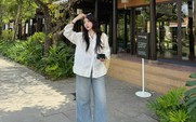 Phong cách tối giản với áo sơ mi, áo blouse và quần jeans
