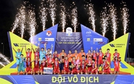 CLB nữ TP.HCM I đăng quang trong ngày nhận thất bại, vẫn lập kỷ lục rất đáng ngưỡng mộ
